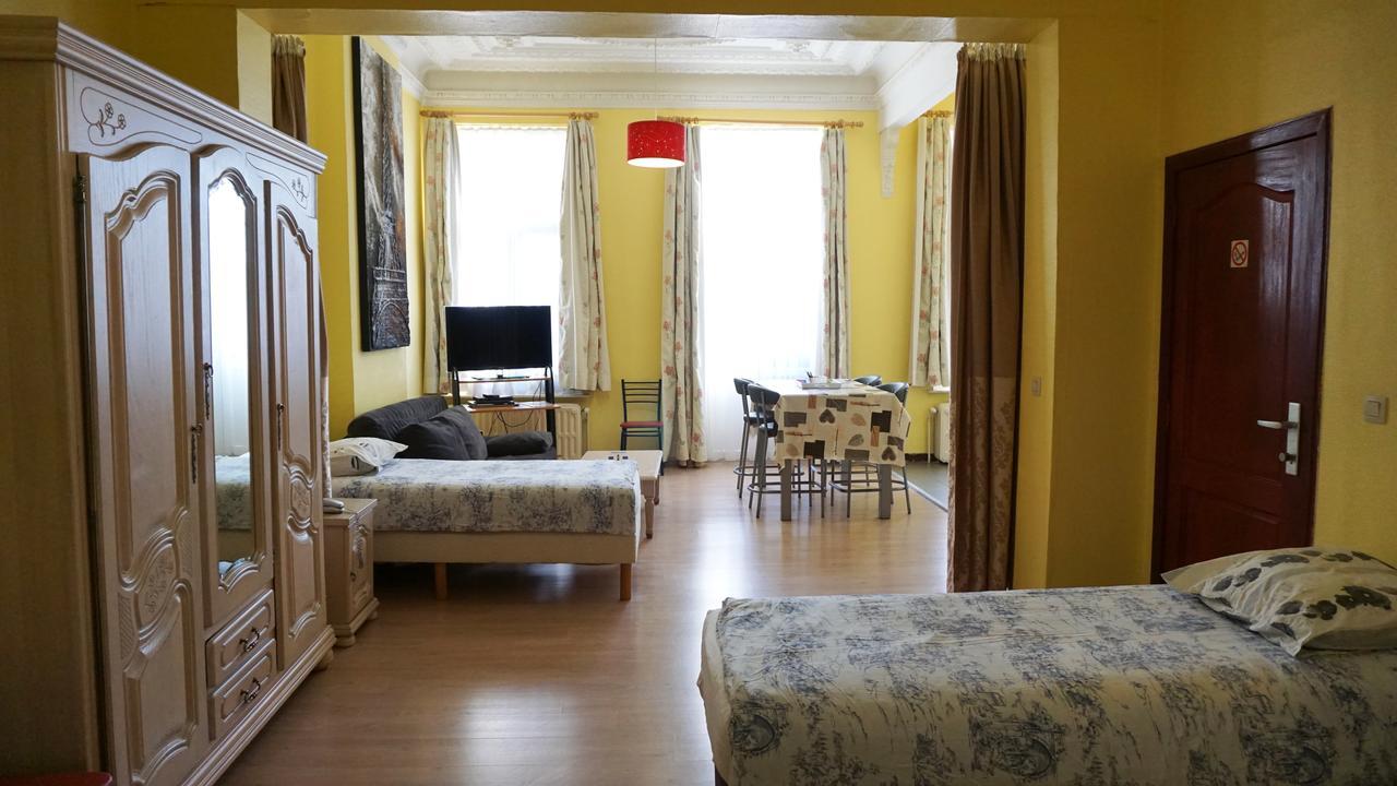 Apartments Marco Polo Midi Bruselas Exterior foto